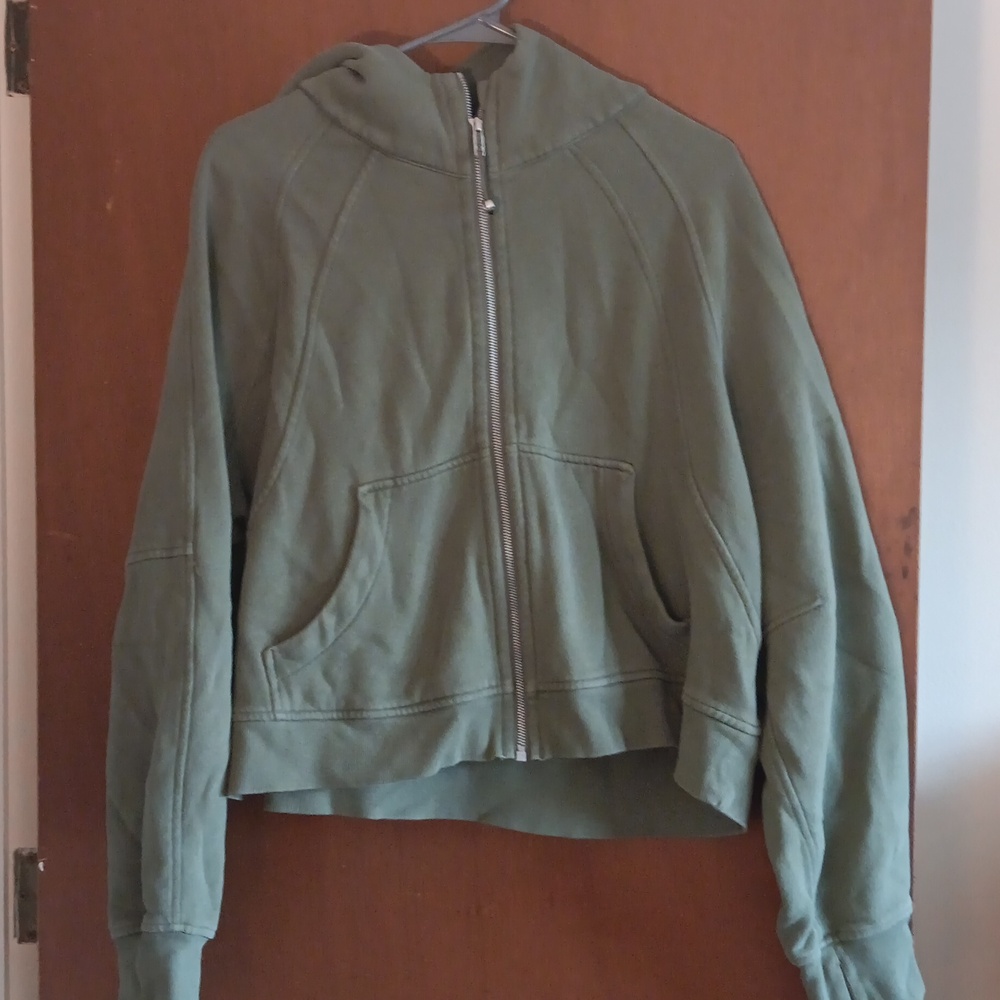 Full zip scuba